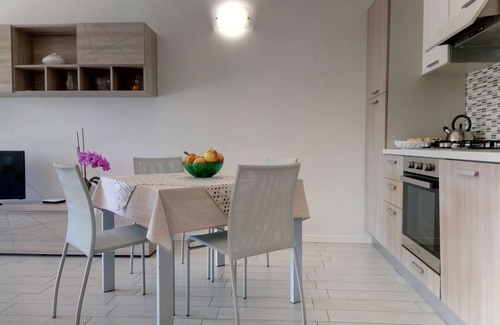 Rivoltella Apartamento | Encantador apartamento con hermosa vista al lago