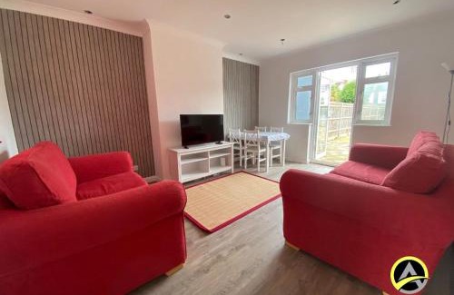London Borough of Bromley Chalet De Esquí | Delightful London Chalet House