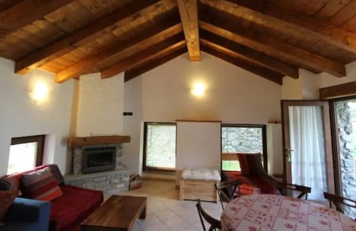 Antey-Saint-Andre Chalet De Esquí | DELIGHTFUL MOUNTAIN HIDEAWAY