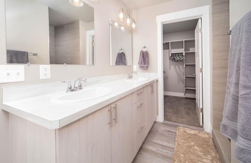 North Park Casa | Delightful, new townhome downtown