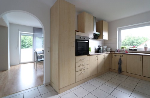 Waag Apartamento | Delightful spacious apartment with WiFi in Schöllkrippen