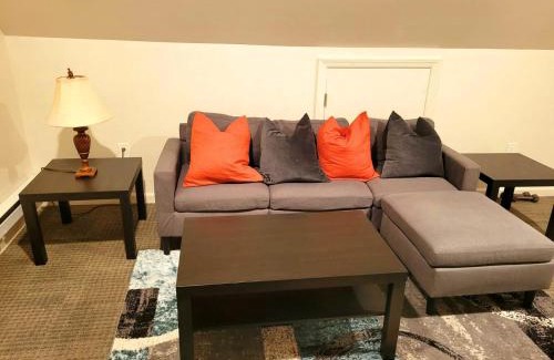 Elizabeth Casa | Delightful well located one bedroom attic