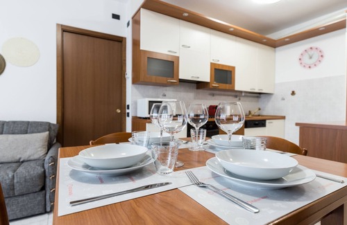 Monza Apartamento | Della Guerrina 18C
