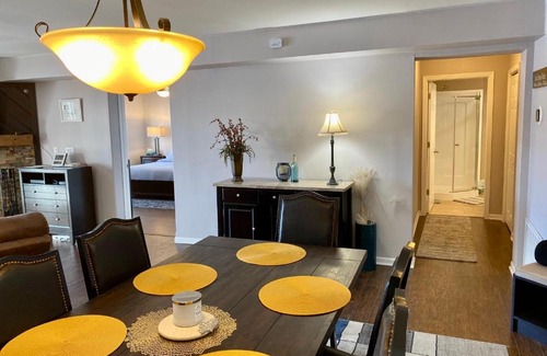 Lake Delton Casa | Dells Lake Villa At Lighthouse Cove Condominiums