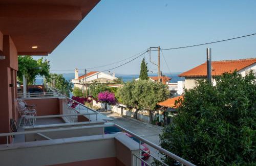 Nea Fokaia Apartamento | Delmare Tower View Suites 2