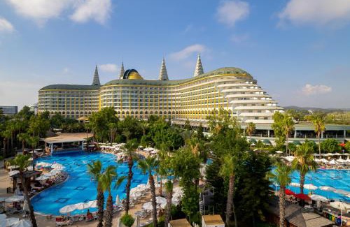 Lara Complejo | Delphin Imperial Lara