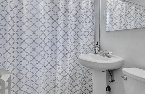 Delray Beach Cabaña | Delray Beach Cottage Close to Beach & Downtown!