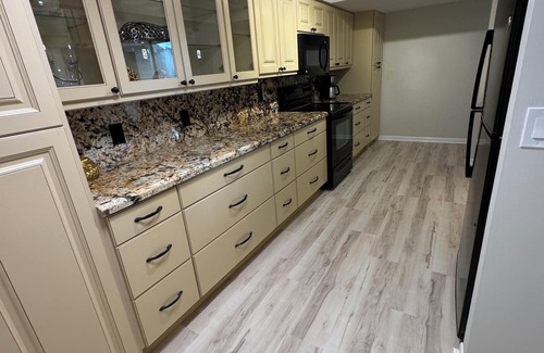 Delray Beach Condominio | Delray Racquet Club, Modern Updated Condo! 2-Bedroom, 2 Bath 2 miles to beach