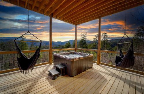 Gatlinburg - Pigeon Forge Casa | Delta Dawn Retreat