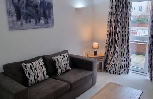 Northampton Apartamento | Delta One 2 Bedroom Flat