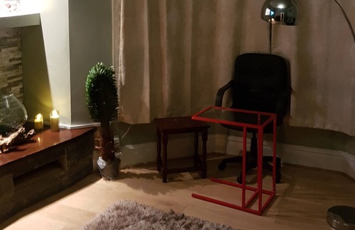 West Thornton Apartamento | Apartamento de lujo de 1 cama, totalmente amueblado con wifi y jardín trasero con garaje