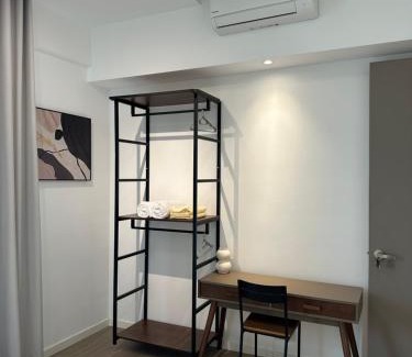Likas Apartamento | Deluxe 1BR Seaview and Mountain View with balcony