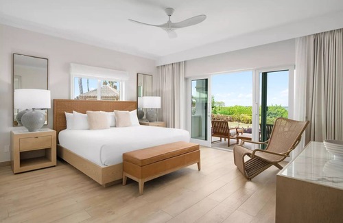 The Bight Complejo | Deluxe 2 BR Oceanview, All-Inclusive Suite at Alexandra Resort