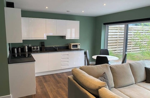 Nairn Apartamento | Deluxe 2 bed en-suite, stunning views, parking