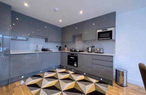West Finchley Apartamento | Deluxe 3 Bed Flat with garden