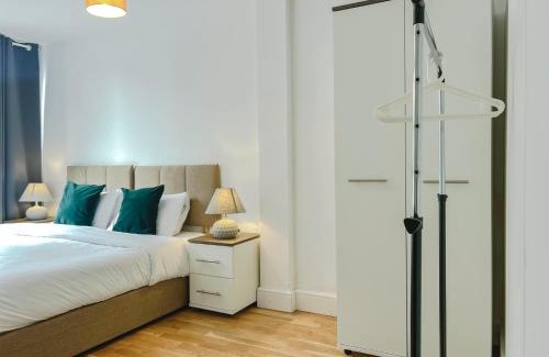 West Finchley Apartamento | Deluxe 3 Bed Flat with garden