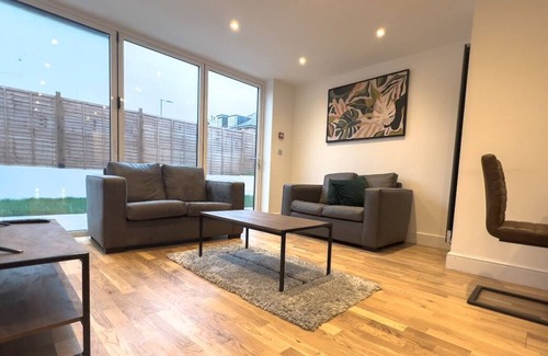 West Finchley Apartamento | Deluxe 3 Bed Flat with garden