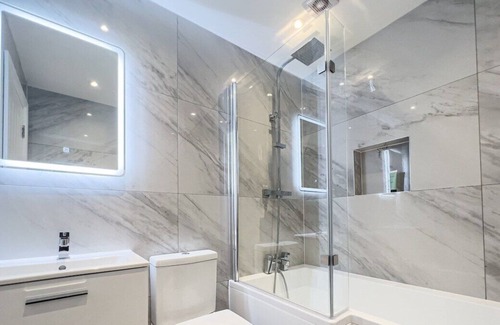 West Finchley Apartamento | Deluxe 3 Bed Flat with garden