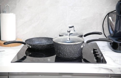 Fryent Casa | Deluxe 4-bed House Close2 Wembley Stadium
