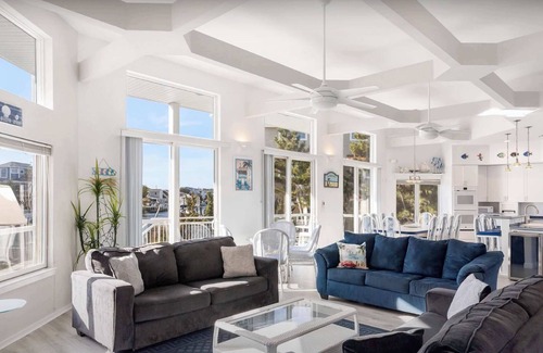 Loveladies Casa | ¡Casa de lujo de 6 habitaciones en Holly Drive en Loveladies con piscina!