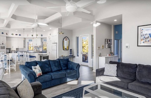 Loveladies Casa | ¡Casa de lujo de 6 habitaciones en Holly Drive en Loveladies con piscina!