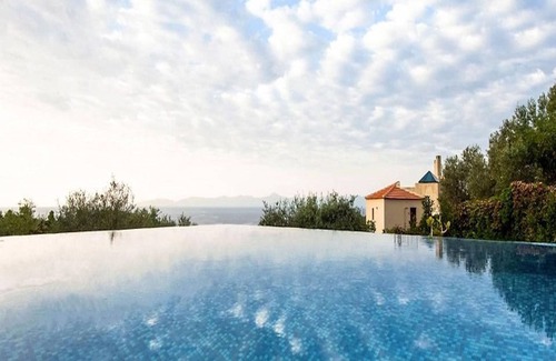 Votsi Villa | Deluxe Alonissos Island Villa | Villa Ouranos | Private Pool | Sea View | 2 BDR | Raches