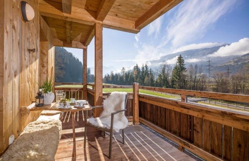 Hart im Zillertal Apartamento | Deluxe Apartment DG Ferienhaus Bockstecken