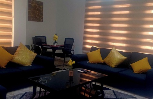 Santeo Casa | Deluxe Apartment East Legon Hills with Swimming Pool & Gym