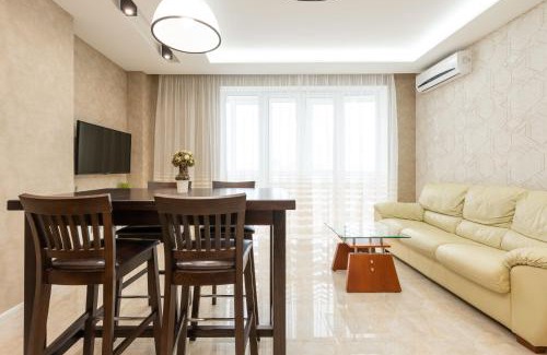 Shevchenkivs'kyi District Apartamento | DeLuxe Apartment on Belorusskay Street "Silver Tower"