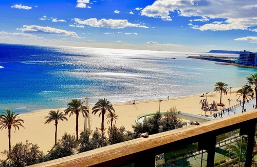 Barri Vell - Santa Creu Apartamento | Apartamento Deluxe en primera linea de la playa de Alicante, OFERTA TEMPORADA