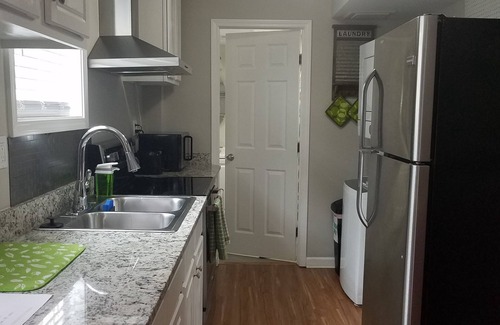Snellville Apartamento | DELUXE Apartment! Upscale AMENITIES! Great LOCATION for short or long stays.