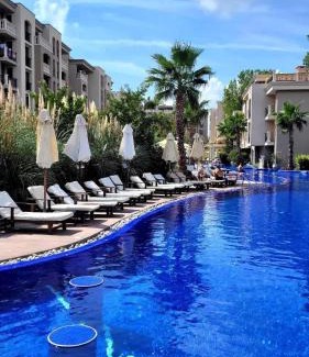 Chaika Apartamento | Deluxe Appartement in Cascadas Resort Sunny Beach