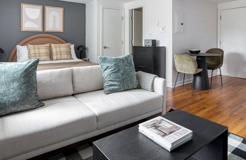 St. Elizabeth's Apartamento | Deluxe Brighton Studio near Mission Park & Green Line, by Blueground