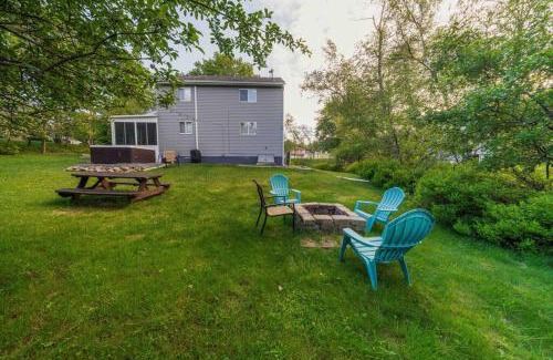 Long Pond Casa | Deluxe Business Hub with Spa & Pool