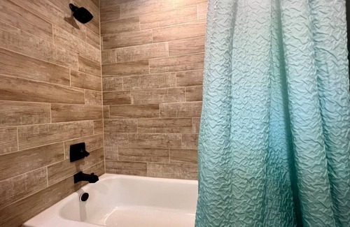 Fruitdale Cabina | Deluxe Cabin 1 - Rogue River Resort