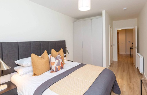 Inchicore Apartamento | Deluxe Central Two Bedroom Apartment by Blu Atlantic