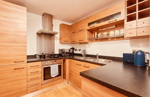 Leeds Apartamento | Apartamento-Vista al rio-De Lujo-Baño Privado