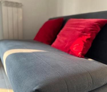 Castellanza Apartamento | Deluxe Comfortable suite with balconie