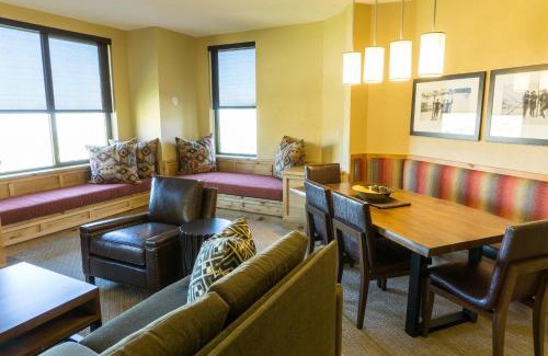 Park City Apartamento | Deluxe condo in newly remodeled Grand Summit Hotel