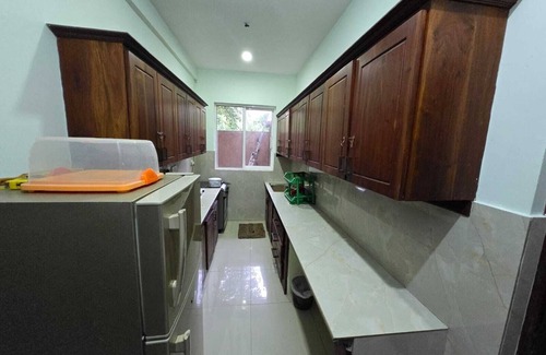 Thalawatugoda Casa | Deluxe Double/Family Room at Lush Lakeside Nature's Nook