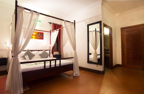 Siem Reap Hotel | Doble o Twin Deluxe con balcón privado - Recogida gratuita en el aeropuerto