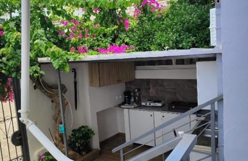 Dhermi Condominio | Deluxe Double Room – Clean & Relaxing Stay Near Beach + Free Parking