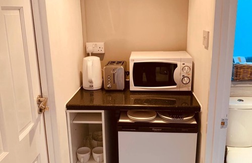 Middleton Cheney Casa | Deluxe Double Room with Shower