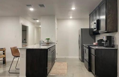 Killeen Casa | Deluxe Duplex
