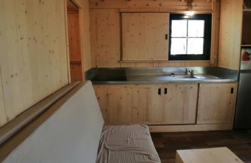 Saint-Cirq-Lapopie Cabina | DELUXE FAMILY CABIN ON PILOTIS 2