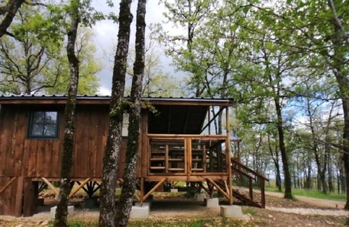 Saint-Cirq-Lapopie Cabina | DELUXE FAMILY CABIN ON PILOTIS 2