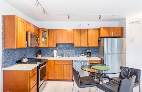 Waikiki Condominio | Deluxe Garden View Waikiki Banyan, Free Parking by Koko Resort Vacation Rentals