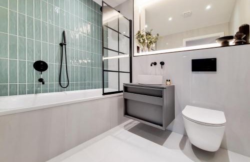 Harrow Apartamento | Deluxe Harrow Wembley Apartment
