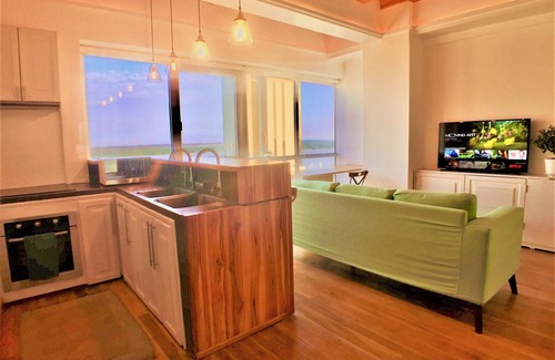 Guayaquil Apartamento | DELUXE HIGHRISE RIVER & CITY VIEW FLATS GYE