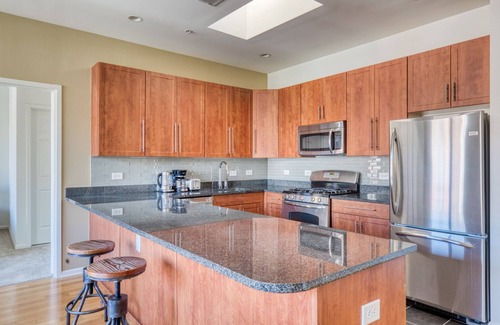 Hoboken Apartamento | Deluxe Hoboken 2BR w/ W/D, Gym & Pool, nr UN